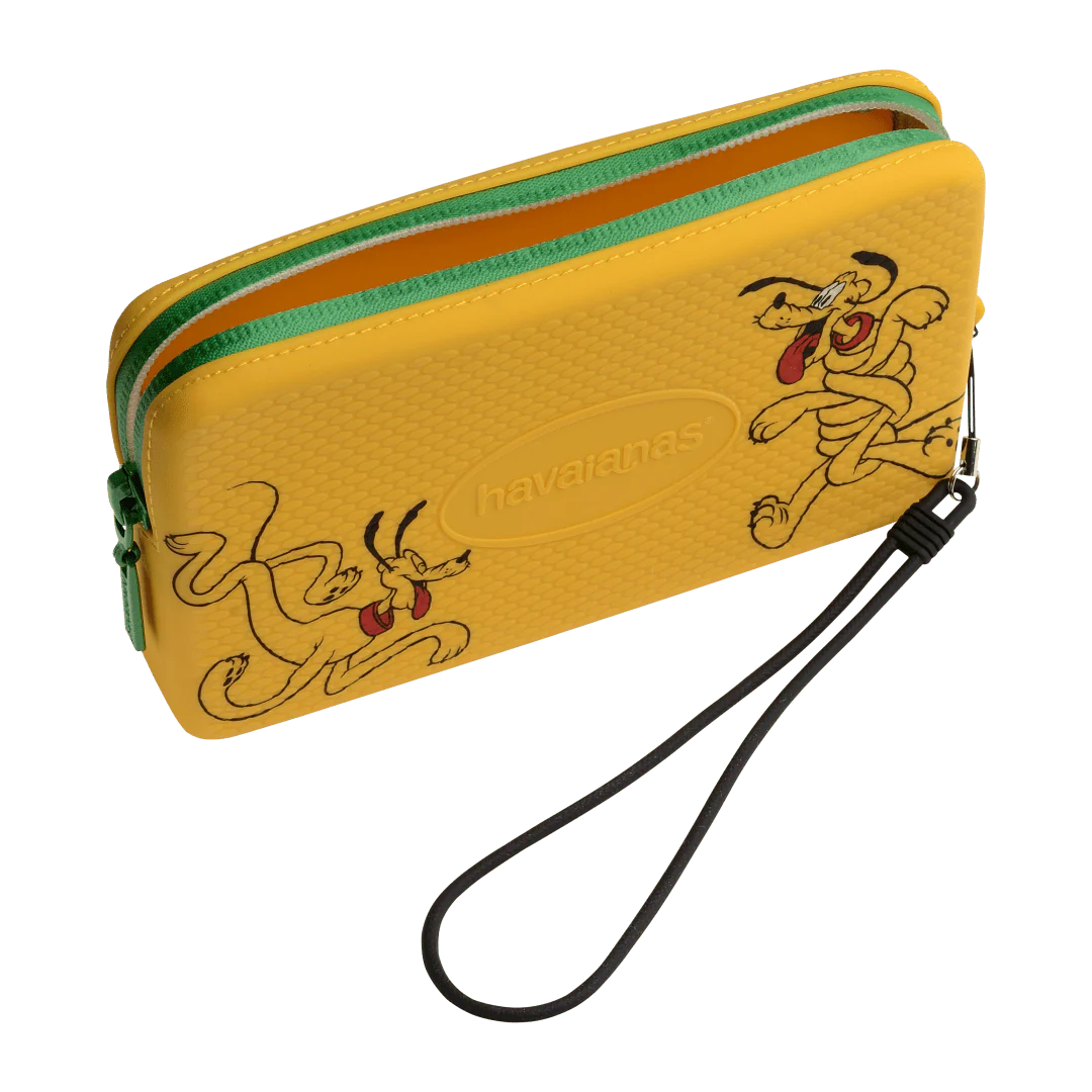 Family_4146868_accessories